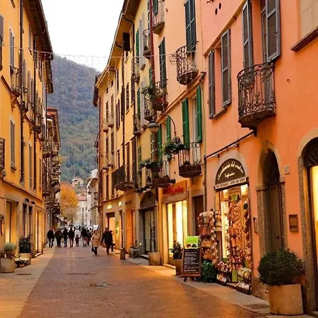 Apartman Flat In Near To The Como