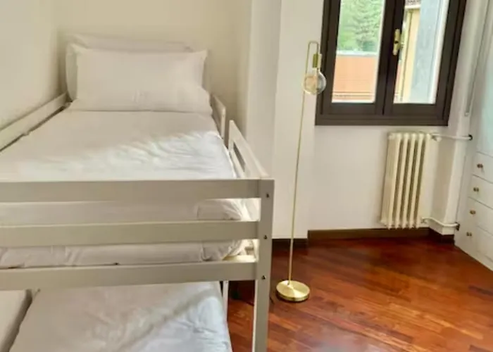 Flat In Near To The Apartamento Como