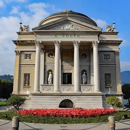 Flat In Near To The *