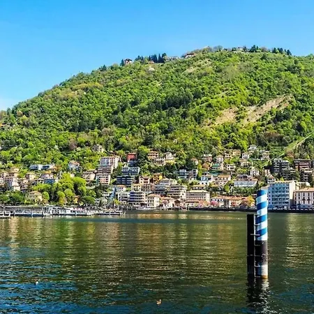 Flat In Near To The 아파트